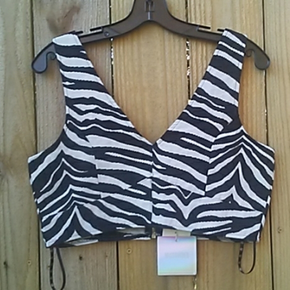 𝅺NWT- Missguided- Zebra Jacquard Bralet - Picture 2 of 8
